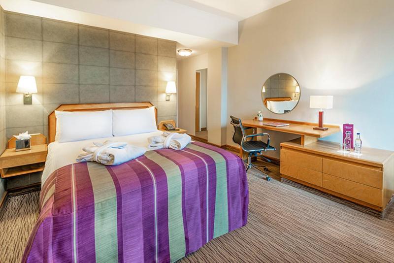 Copthorne Hotel Плимът Екстериор снимка