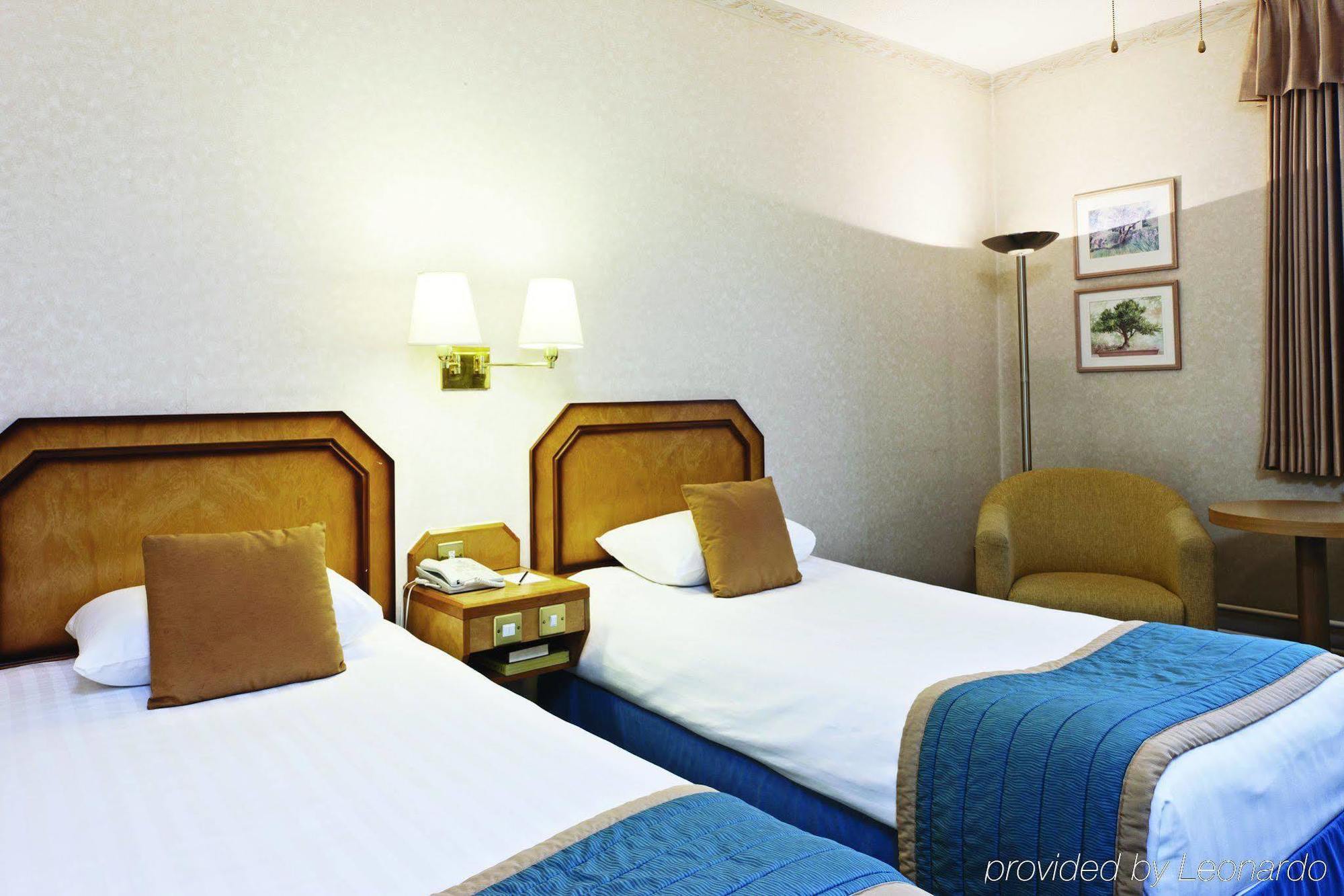 Copthorne Hotel Плимът Стая снимка